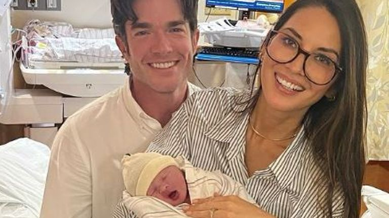Olivia Munn’s Postpartum Journey: Embracing Yoga and Fitness While Celebrating Motherhood